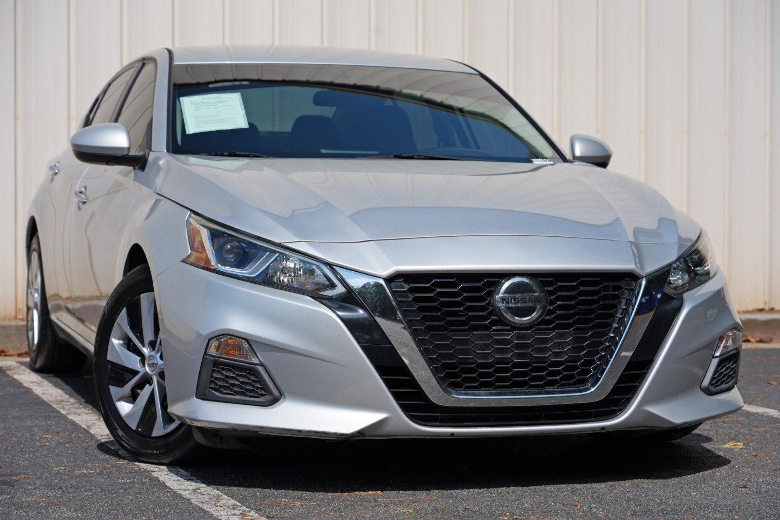 Used 2020 Nissan Altima 2.5 S FWD image 2