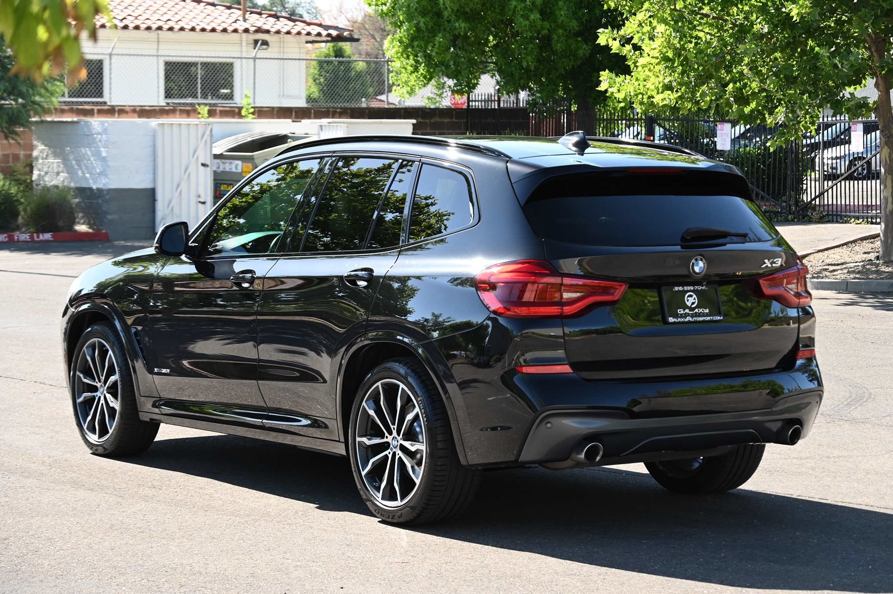 Used 2018 BMW X3 xDrive30i w/ M Sport Package AWD/4WD image 7