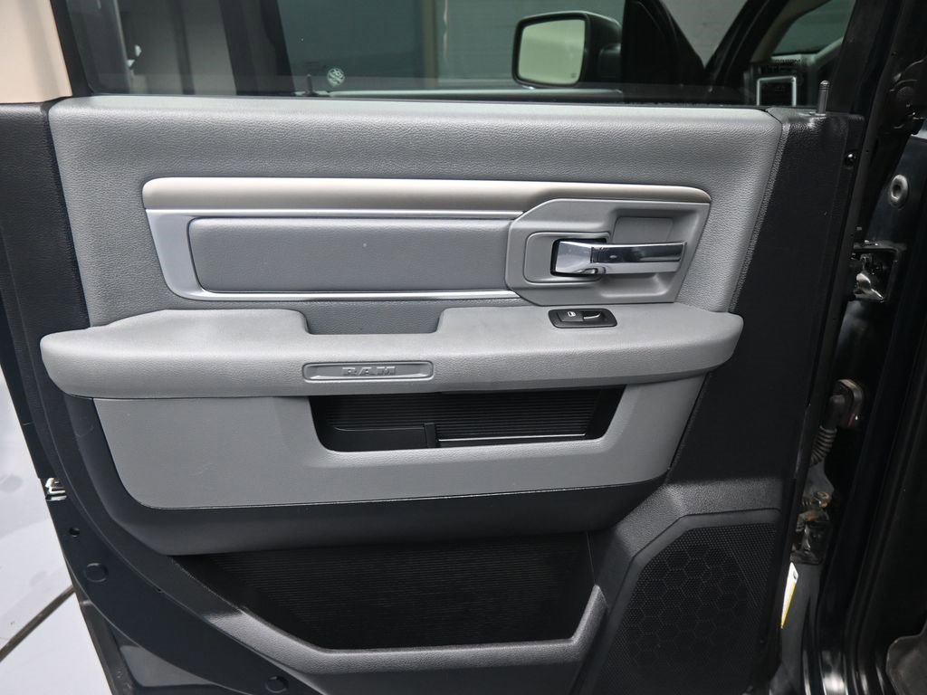 Used 2015 RAM 1500 Big Horn image 8