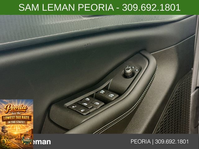 New 2025 Jeep Grand Cherokee Laredo X w/ Luxury Tech Group I image 17