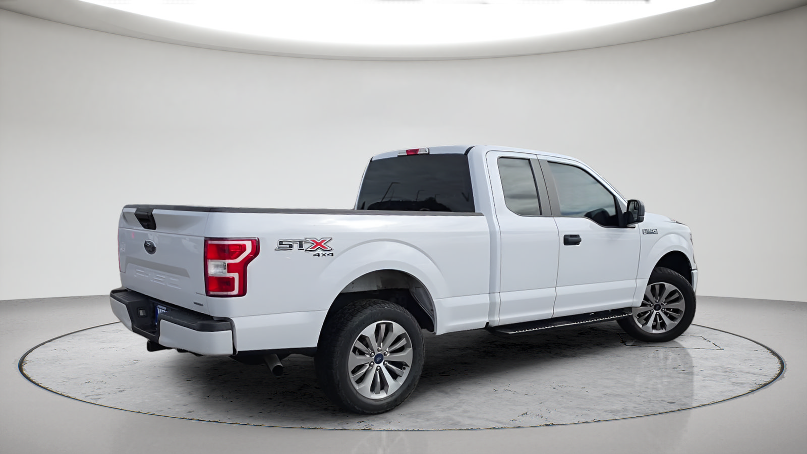 Used 2018 Ford F150 XL w/ Equipment Group 101A Mid AWD/4WD image 6