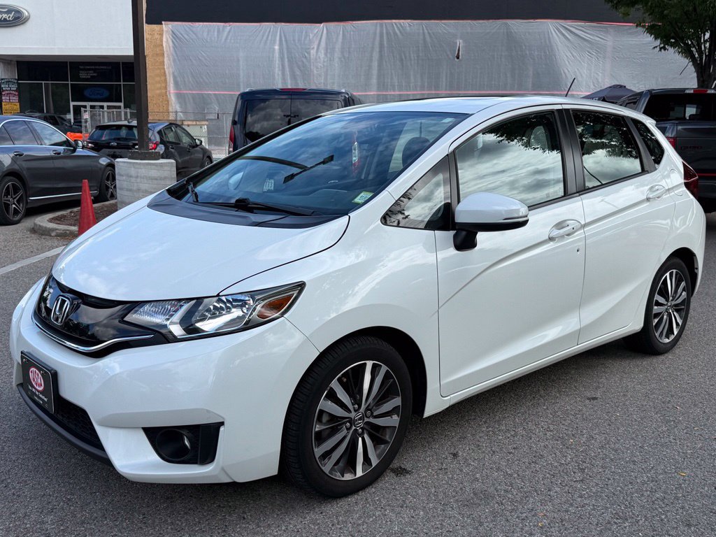 Used 2017 Honda Fit EX-L image 4
