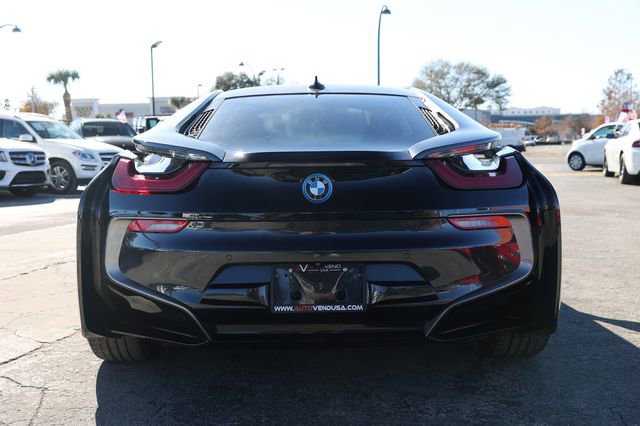 Used 2019 BMW i8 Coupe image 12