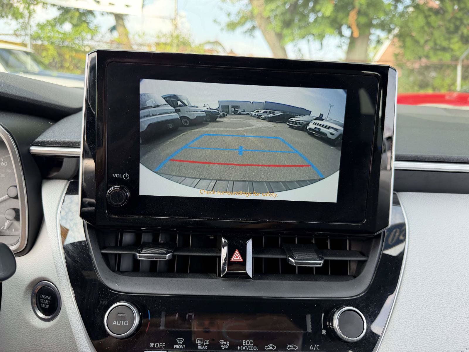Used 2023 Toyota Corolla SE FWD image 24