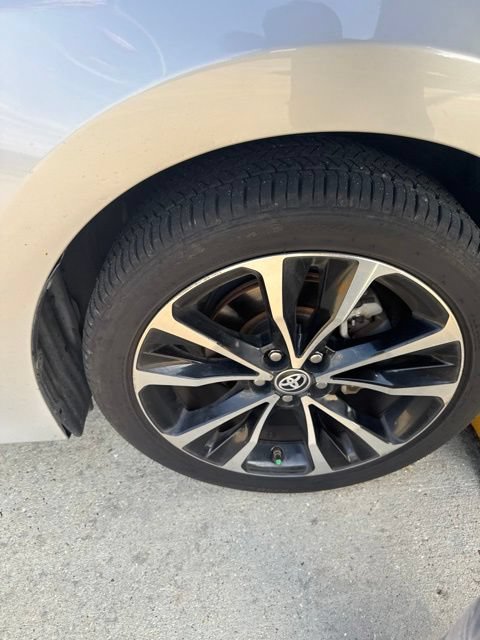 Used 2019 Toyota Corolla SE FWD image 13