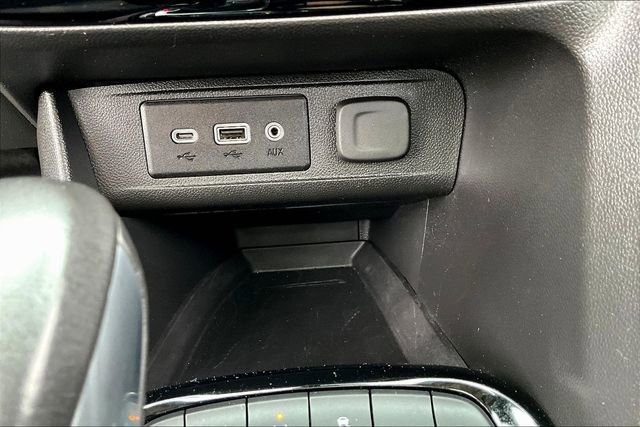 Used 2023 Buick Encore GX Select w/ Experience Buick Package FWD image 14