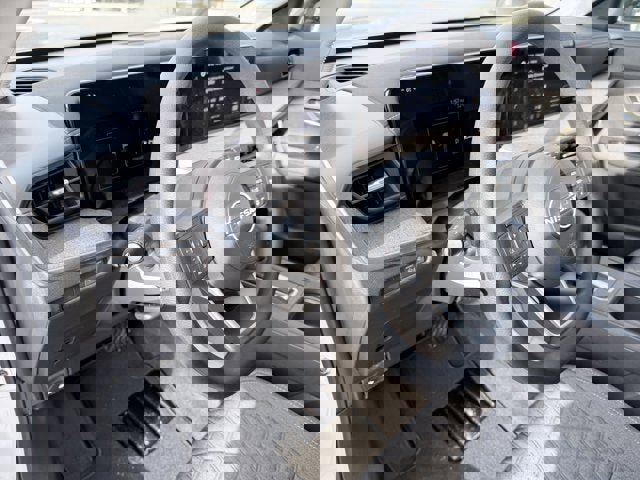 New 2026 Nissan Kicks SV image 15