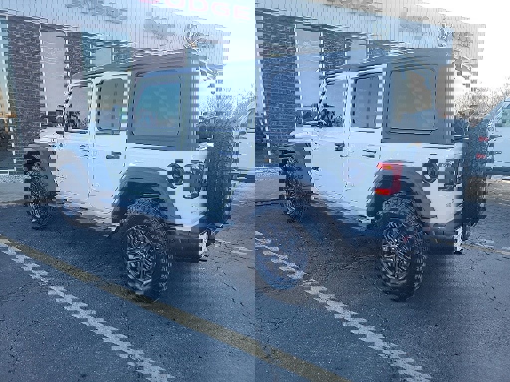 New 2026 Jeep Wrangler Unlimited Sport image 3