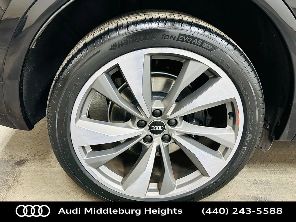 Certified 2023 Audi SQ5 Premium Plus w/ Premium Plus Package image 37