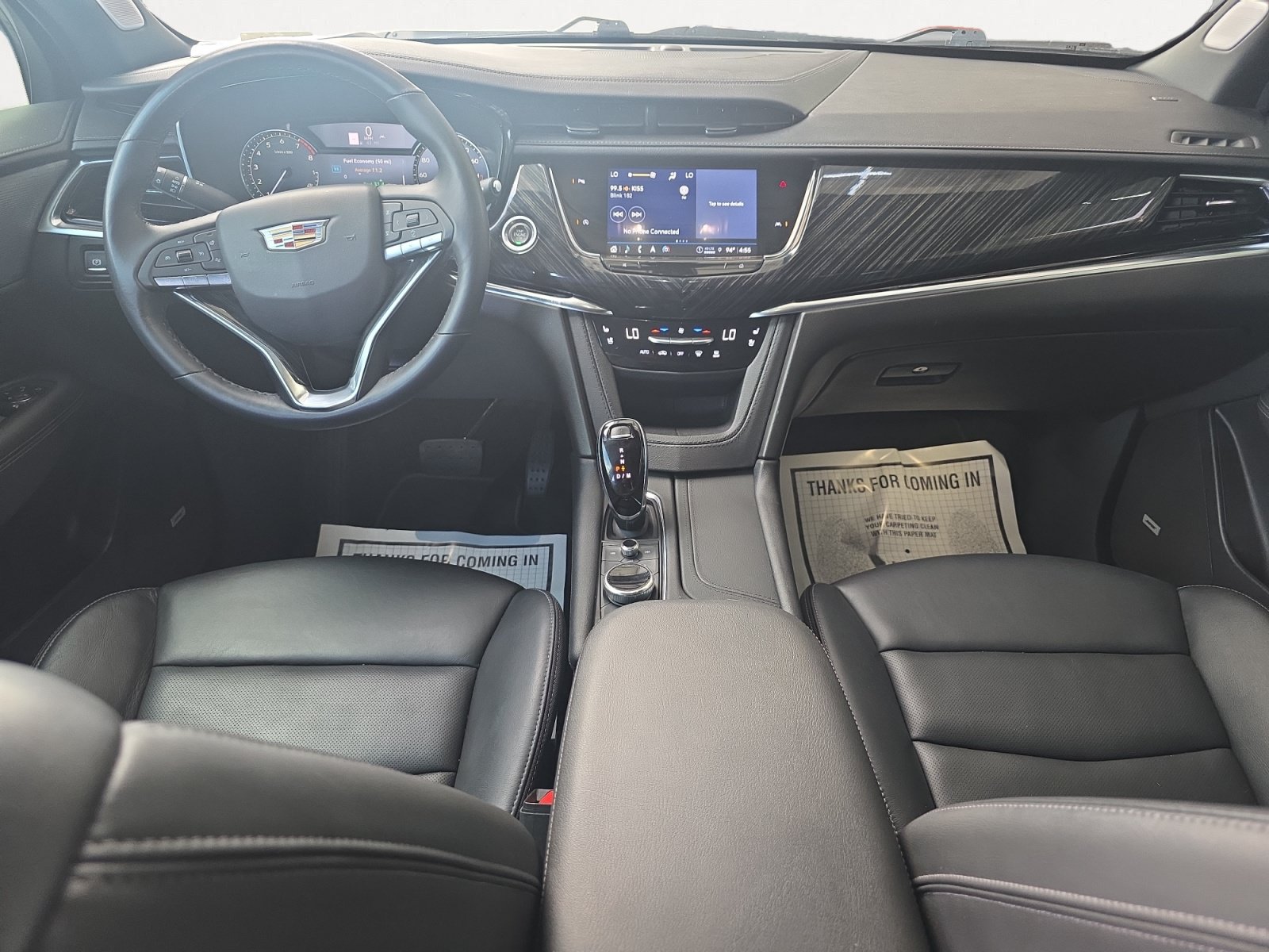 Used 2023 Cadillac XT6 Premium Luxury FWD image 2