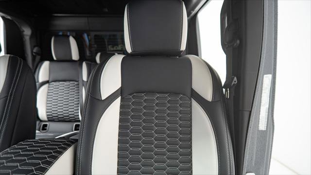 Used 2025 Jeep Gladiator Sport image 48