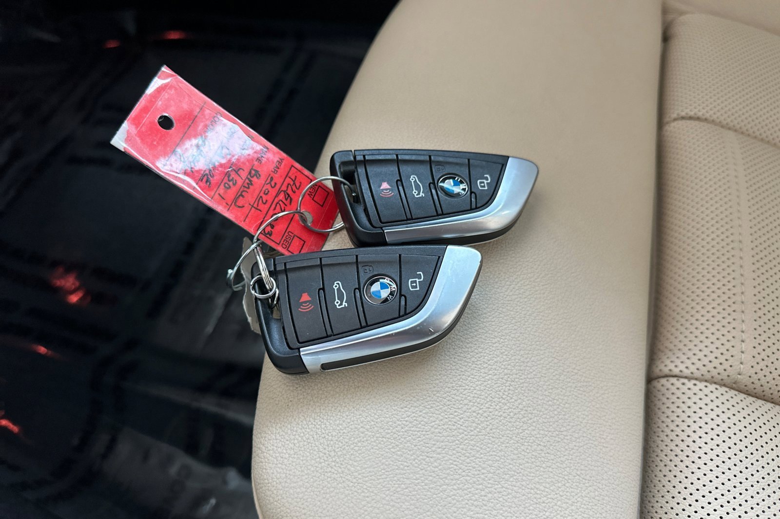 Used 2021 BMW 430i xDrive Coupe w/ Premium Package image 11