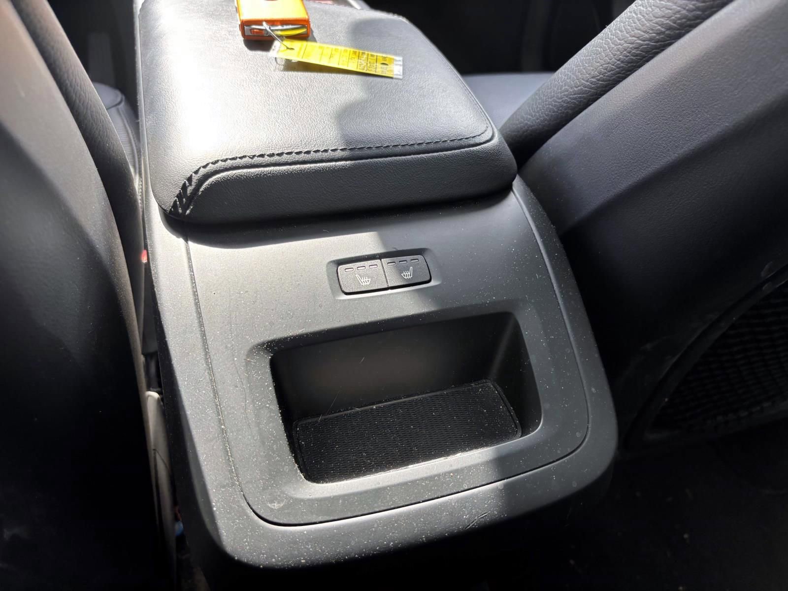 Used 2023 Volvo XC60 B5 Plus w/ Climate Package image 31