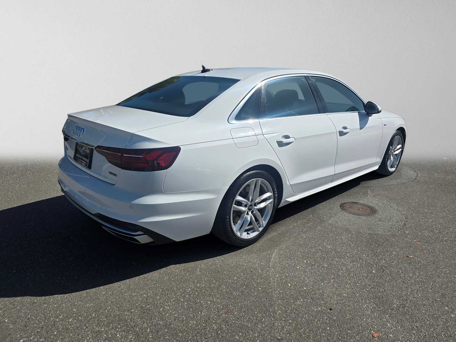Used 2024 Audi A4 2.0T Premium Plus AWD/4WD image 3