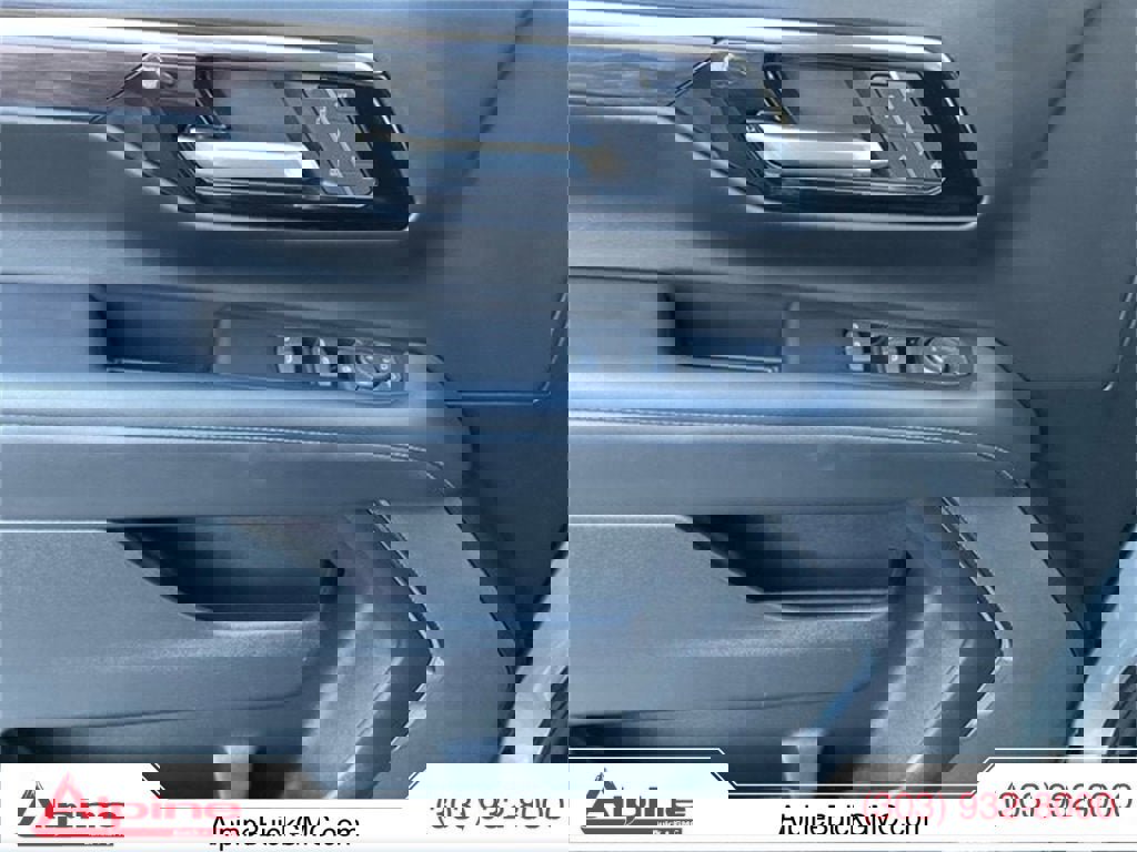 Used 2025 Chevrolet Tahoe Z71 image 16