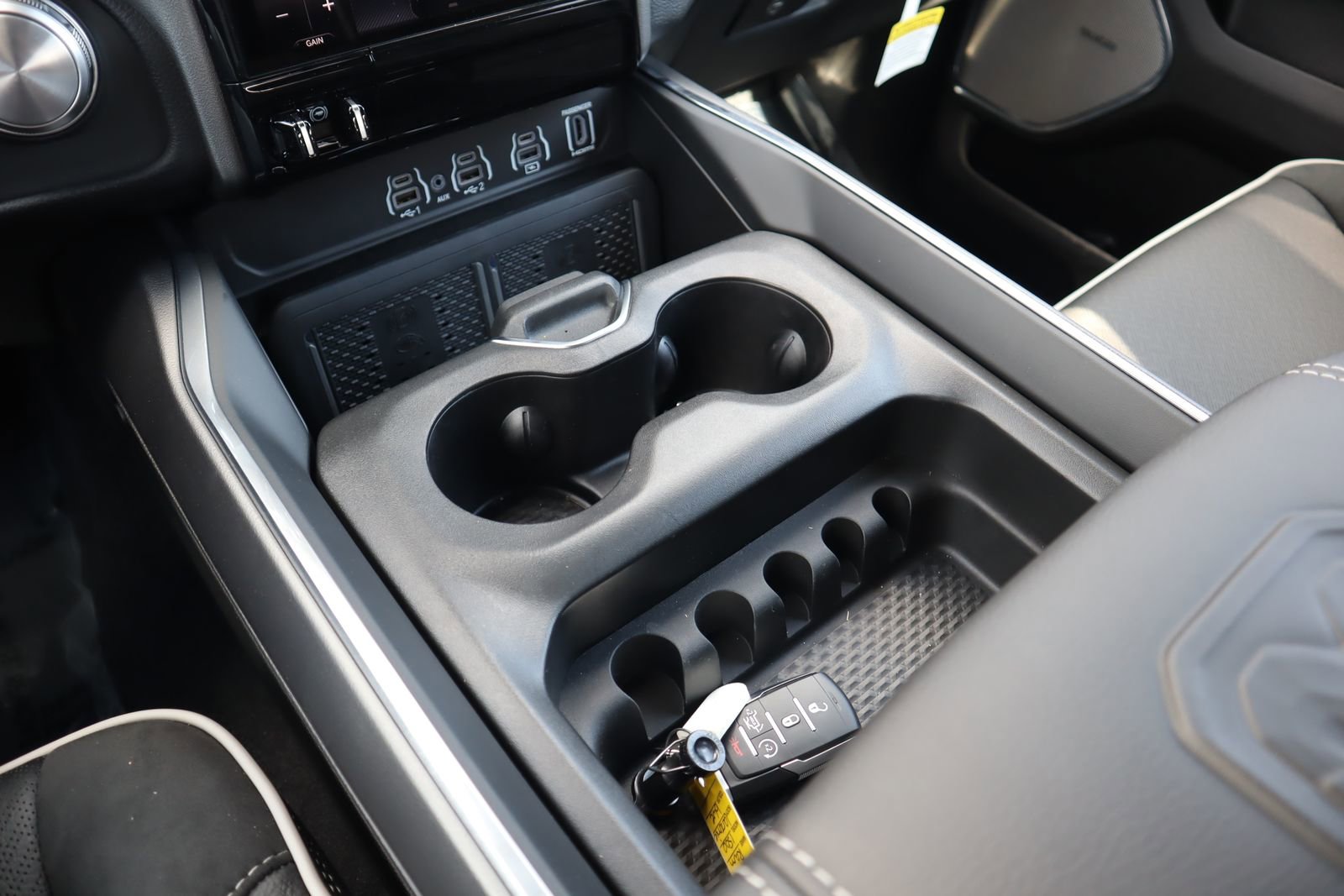 New 2026 RAM 1500 Laramie w/ Night Edition image 29