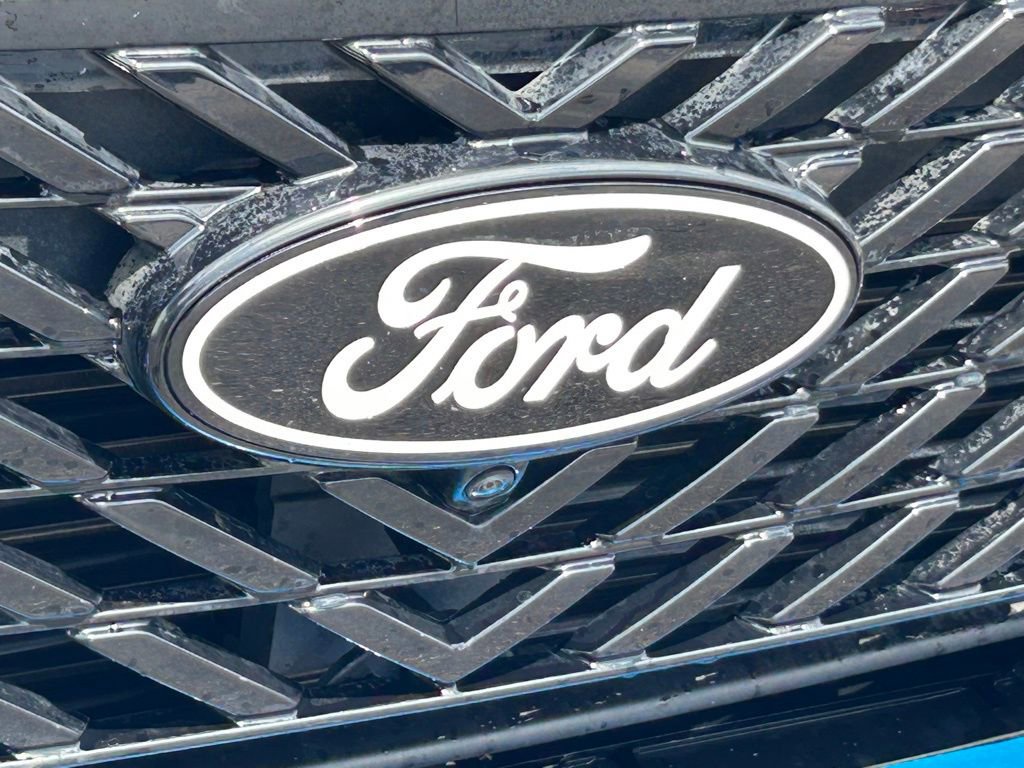 Used 2025 Ford Maverick Lariat w/ Black Appearance Package AWD/4WD image 20