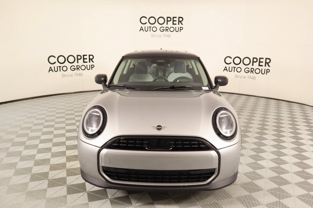 New 2025 MINI Cooper 2-Door Hardtop FWD image 10
