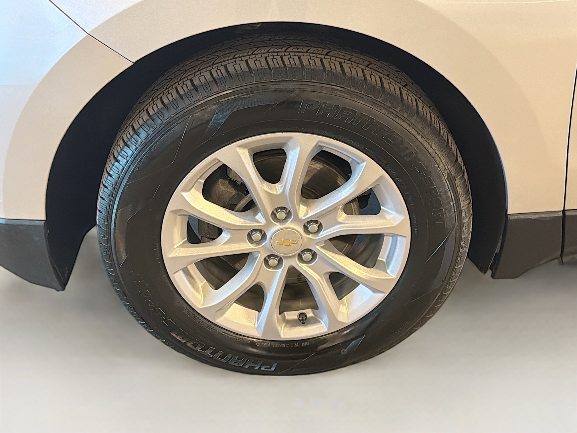 Used 2021 Chevrolet Equinox LT image 11