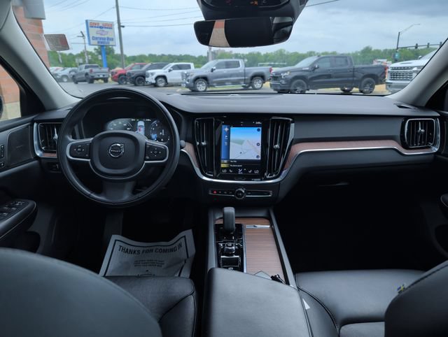 Used 2022 Volvo S60 B5 Momentum AWD/4WD image 15