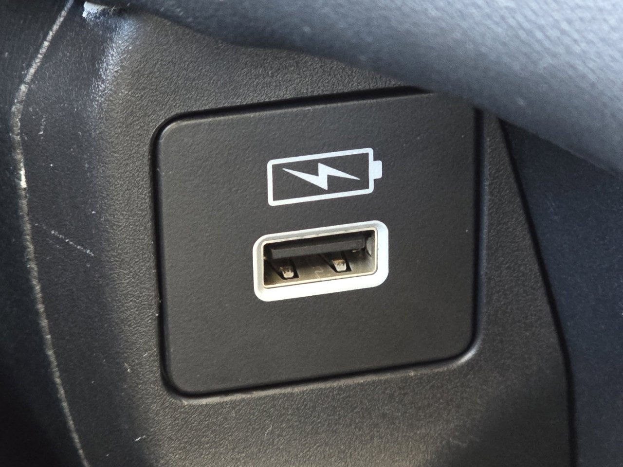 Certified 2023 Honda HR-V LX image 8