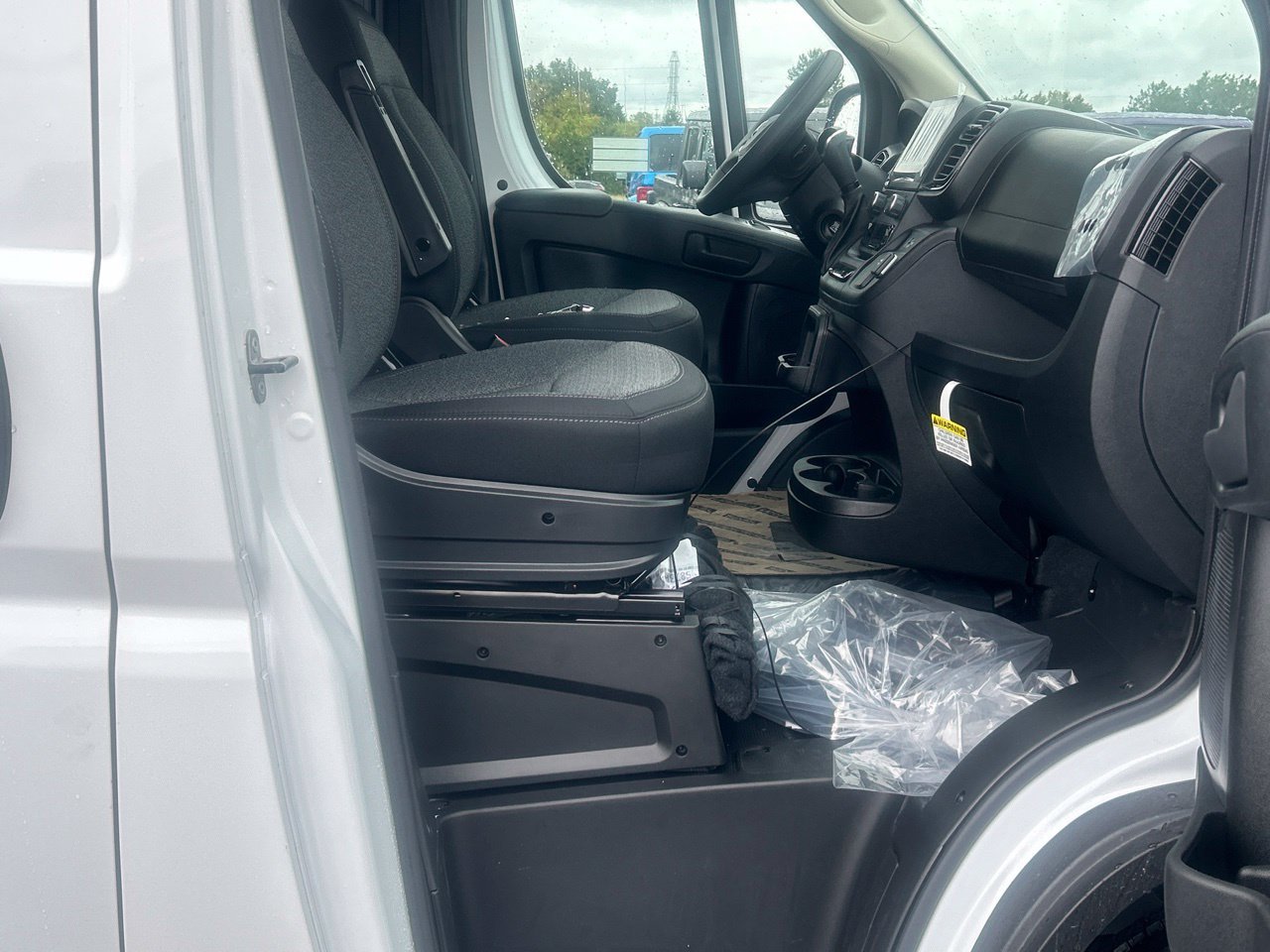 New 2027 RAM ProMaster 3500 w/ Safety Group FWD image 13