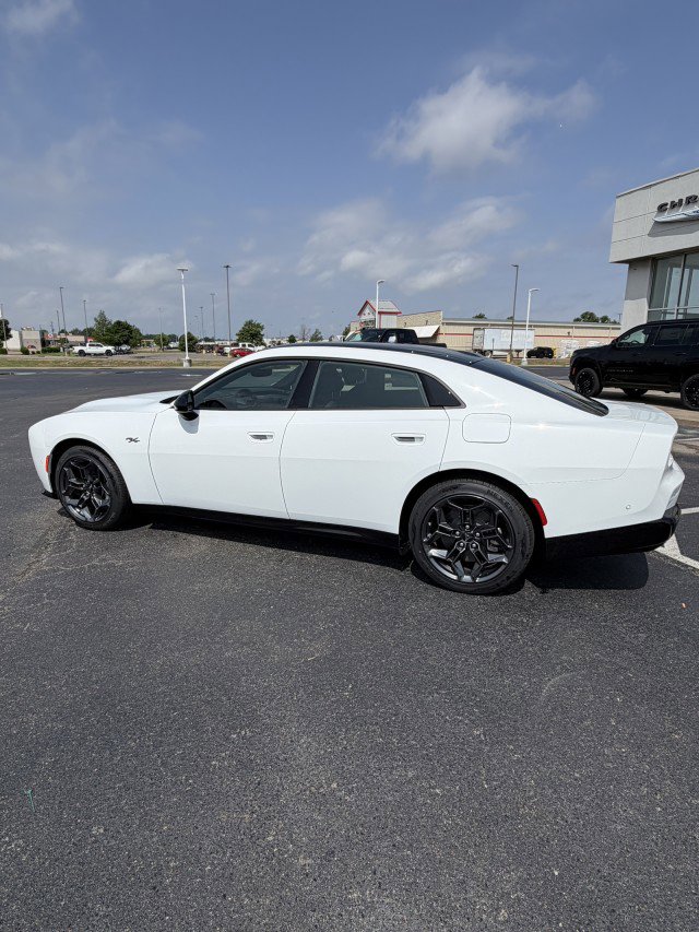 New 2026 Dodge Charger R/T AWD/4WD image 12