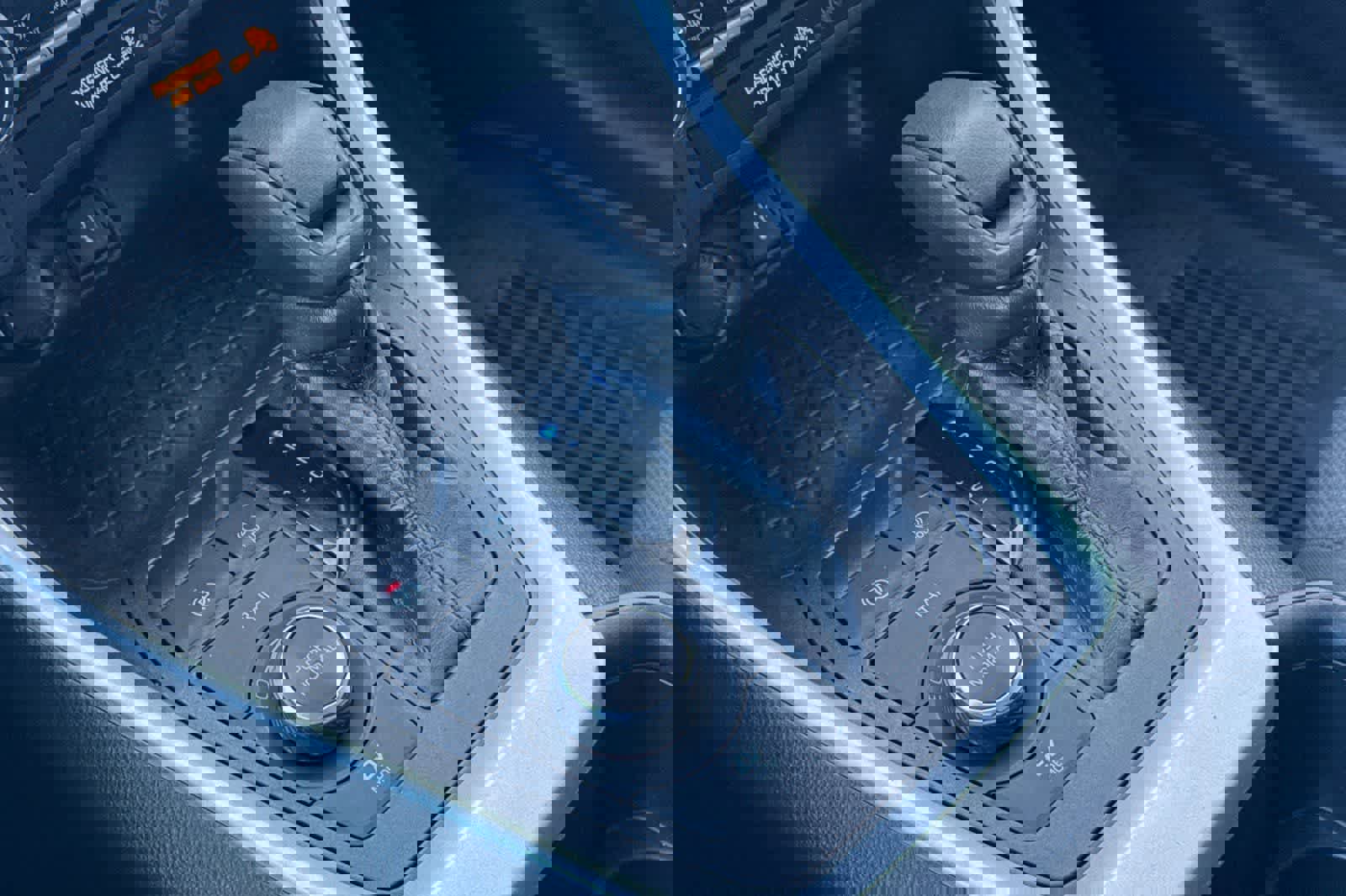 Used 2022 Toyota RAV4 XLE image 23