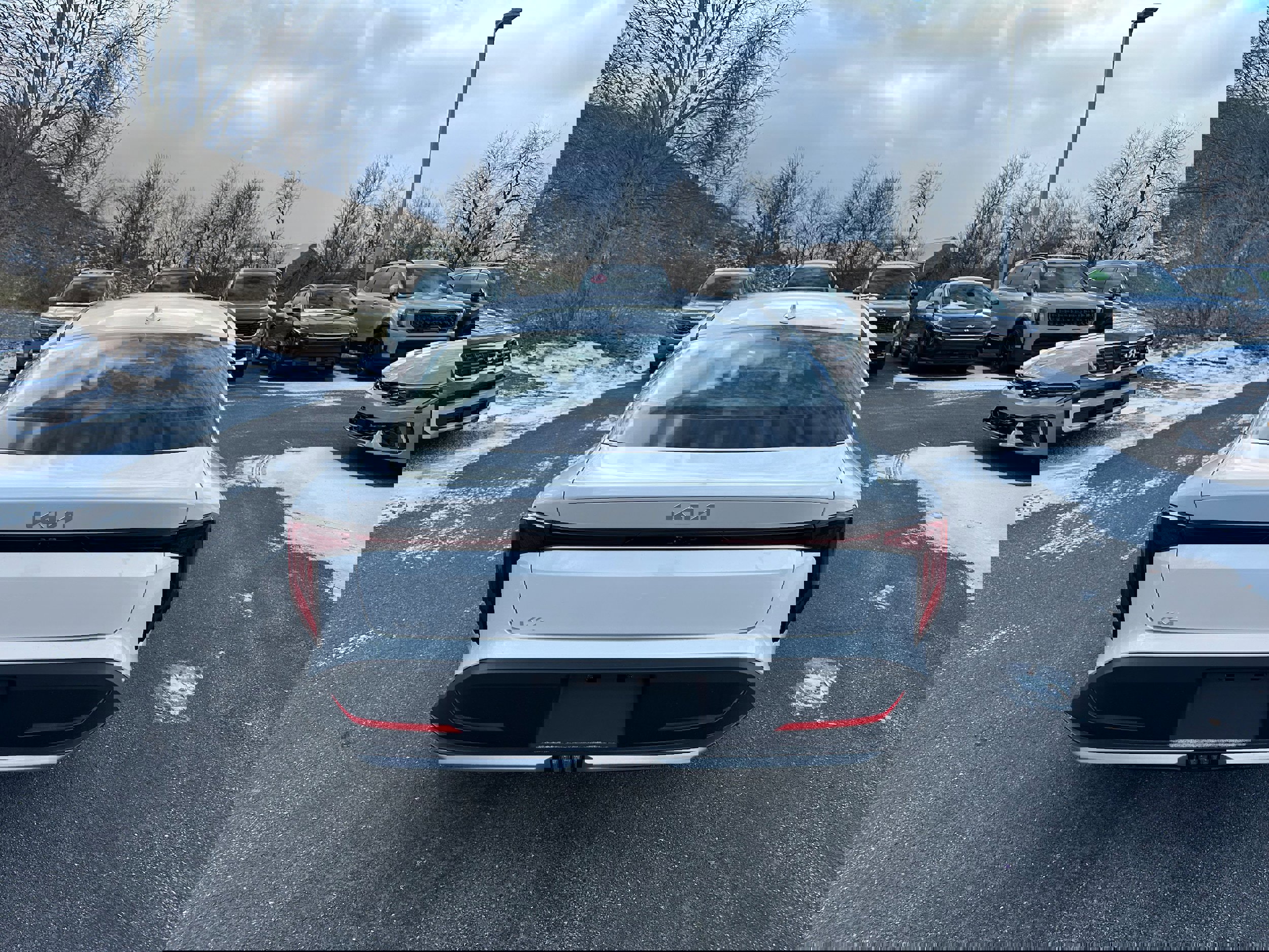 New 2025 Kia K4 EX image 6