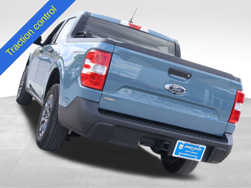Used 2023 Ford Maverick XLT image 3