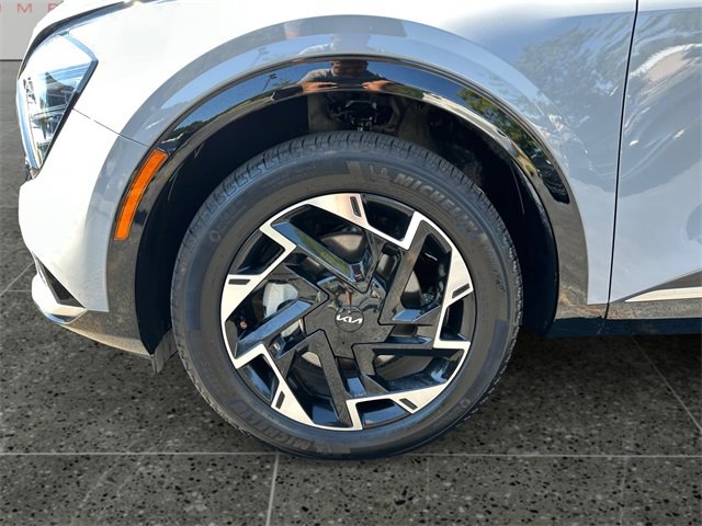 Used 2024 Kia Sportage SX image 14