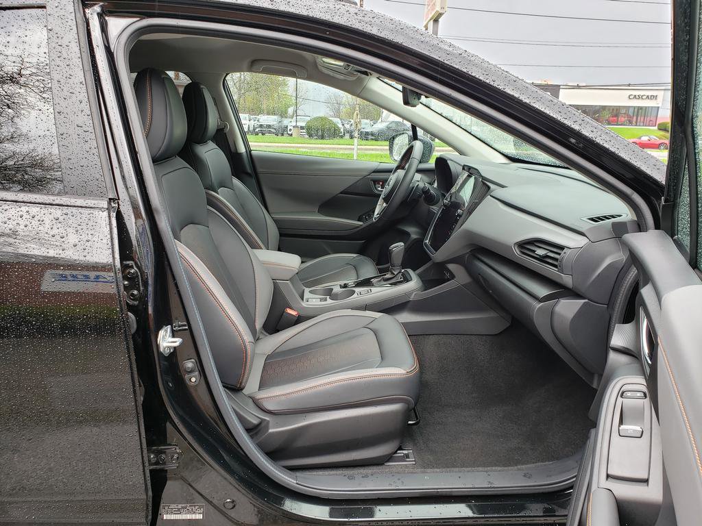 Used 2024 Subaru Crosstrek 2.5i Limited w/ Crosstrek Mirror Package AWD/4WD image 17