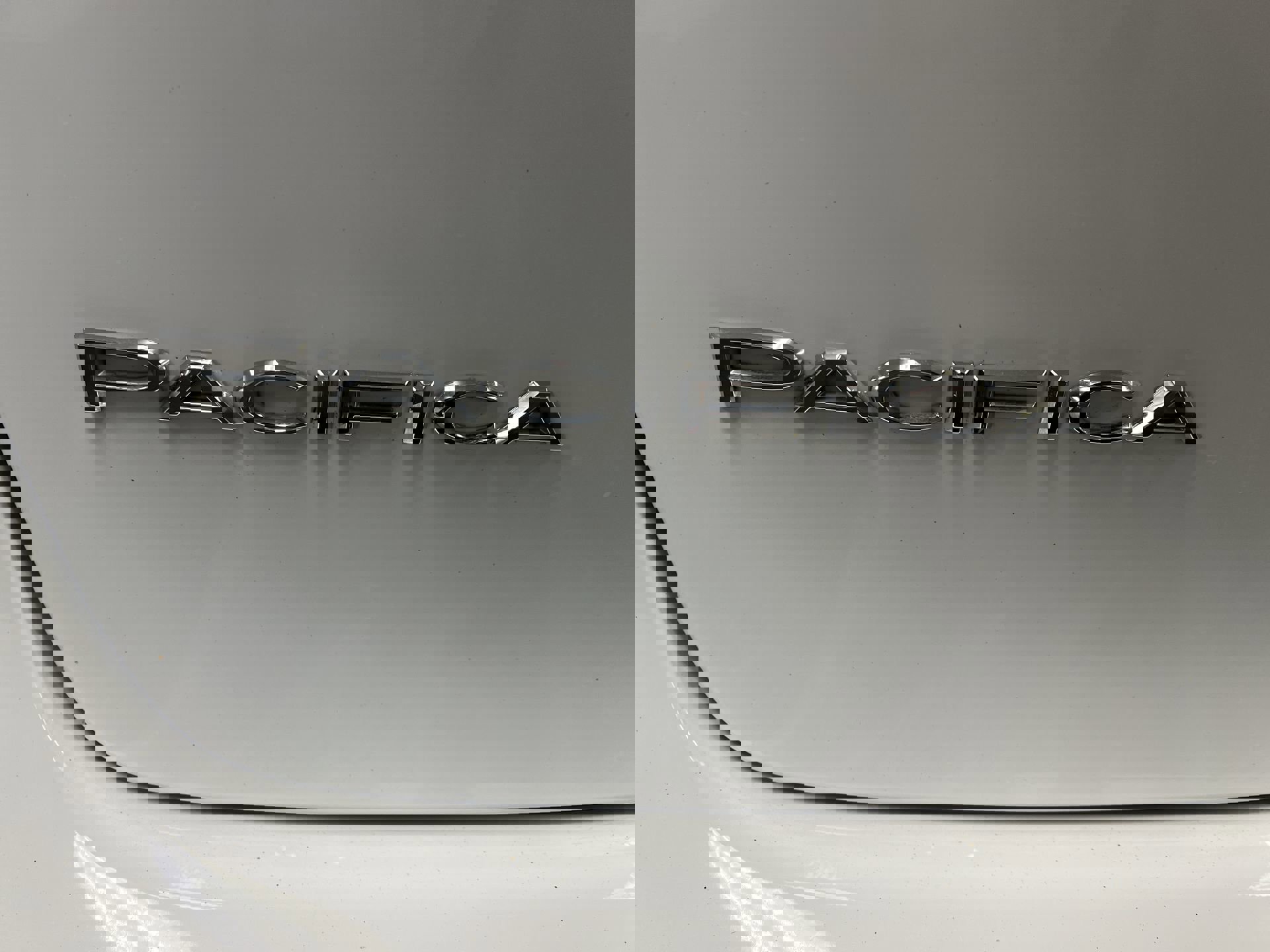 Used 2022 Chrysler Pacifica Limited image 69