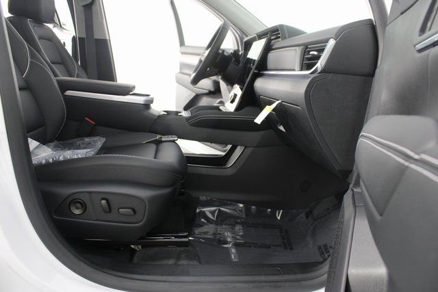 New 2026 GMC Terrain Denali image 25