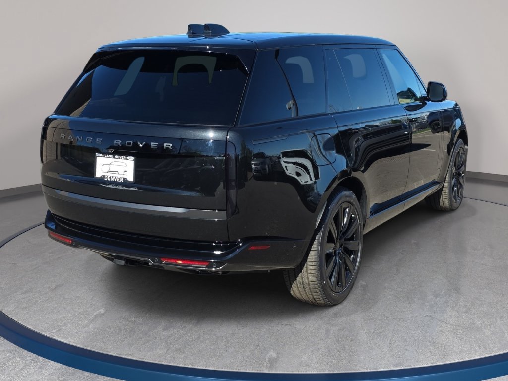 New 2026 Land Rover Range Rover Long Wheelbase SE AWD/4WD image 5