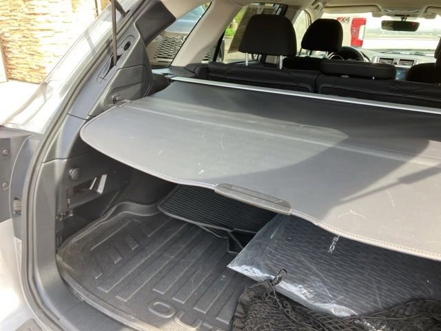 Used 2018 Subaru Outback 2.5i Premium image 41