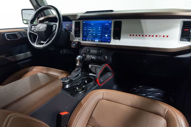 Used 2023 Ford Bronco Heritage Edition AWD/4WD image 25