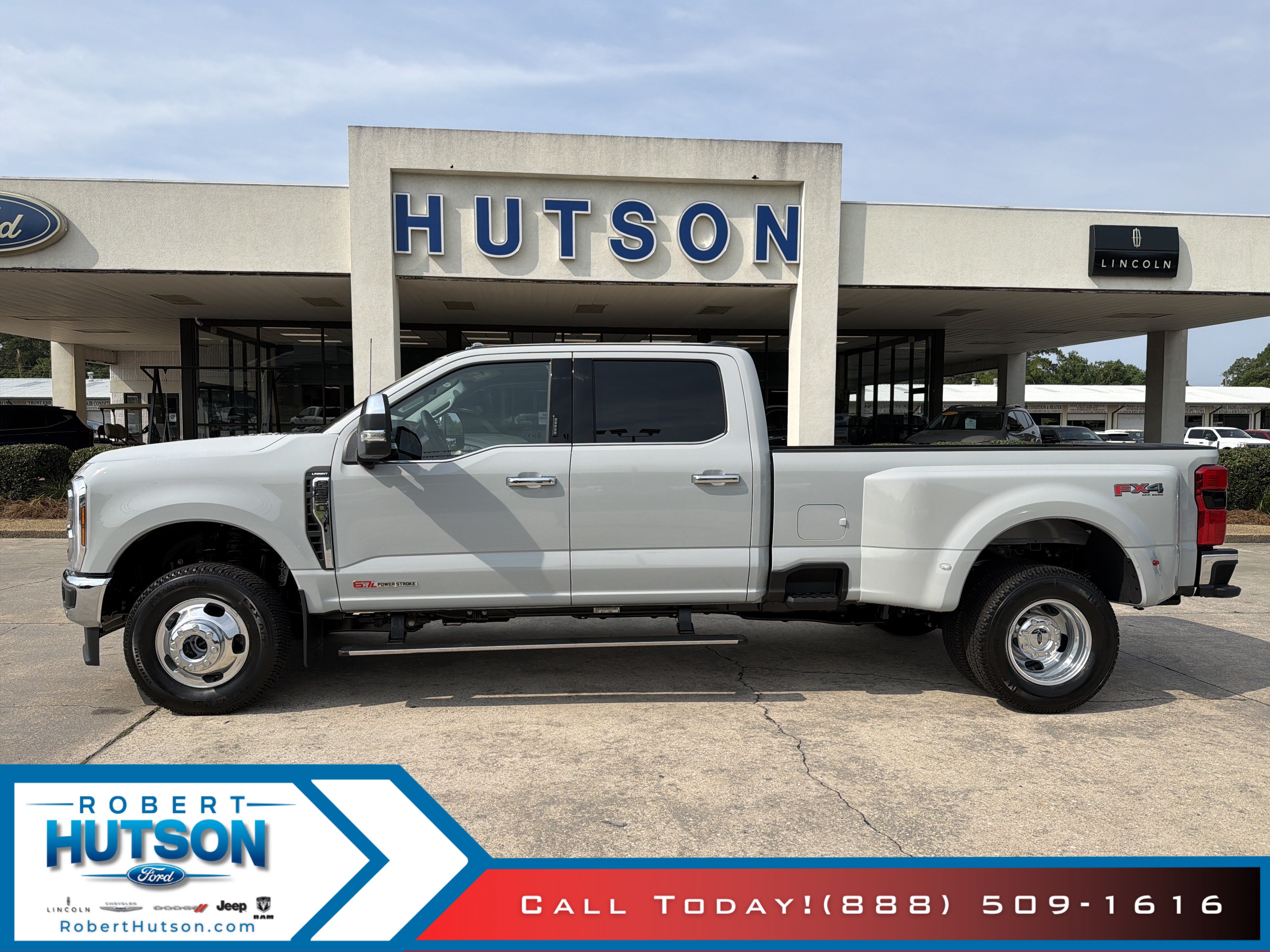 New 2026 Ford F350 Lariat w/ Lariat Ultimate Package AWD/4WD image 1