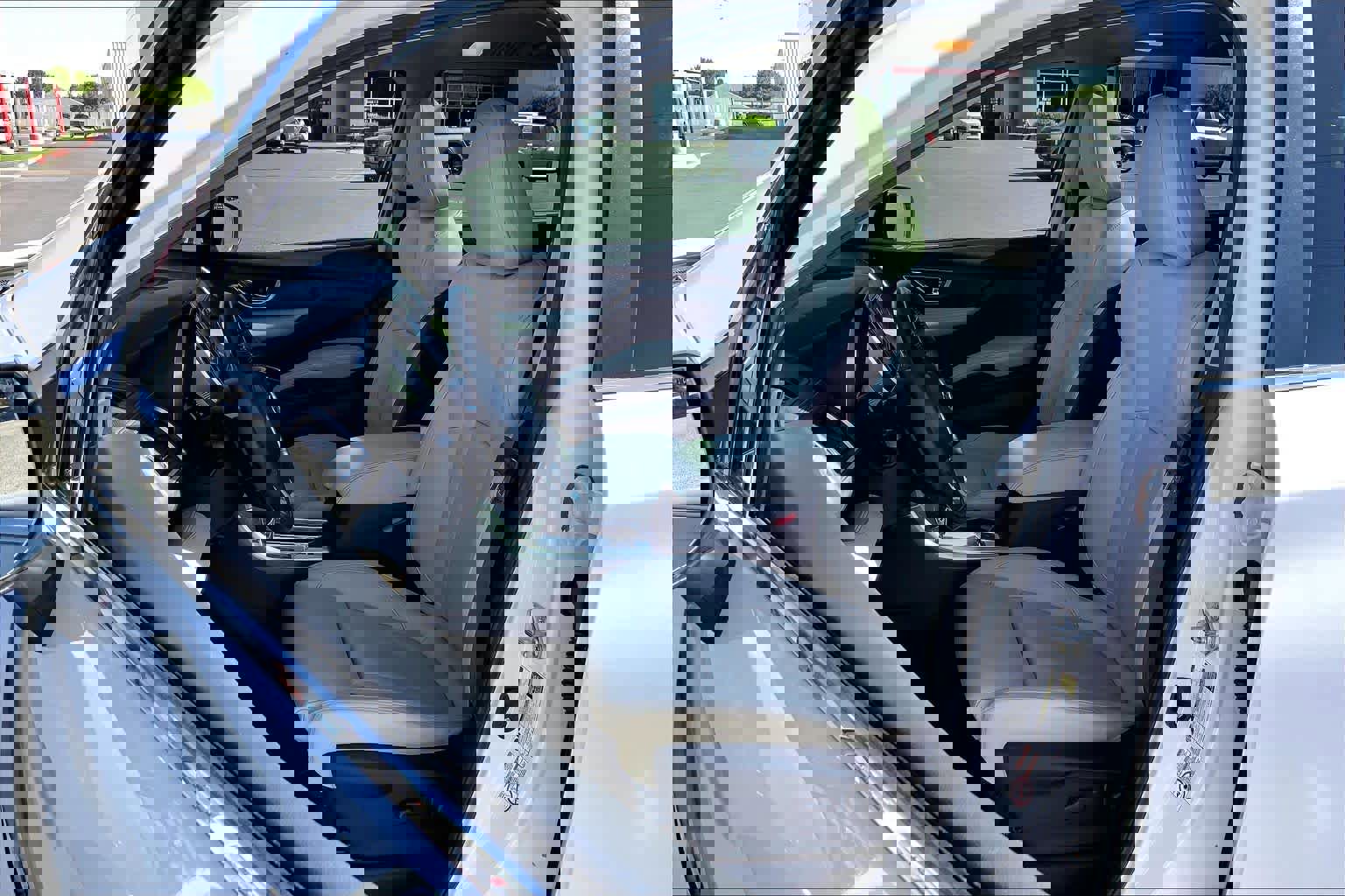 Used 2019 Subaru Ascent Limited w/ Popular Package #3 image 8