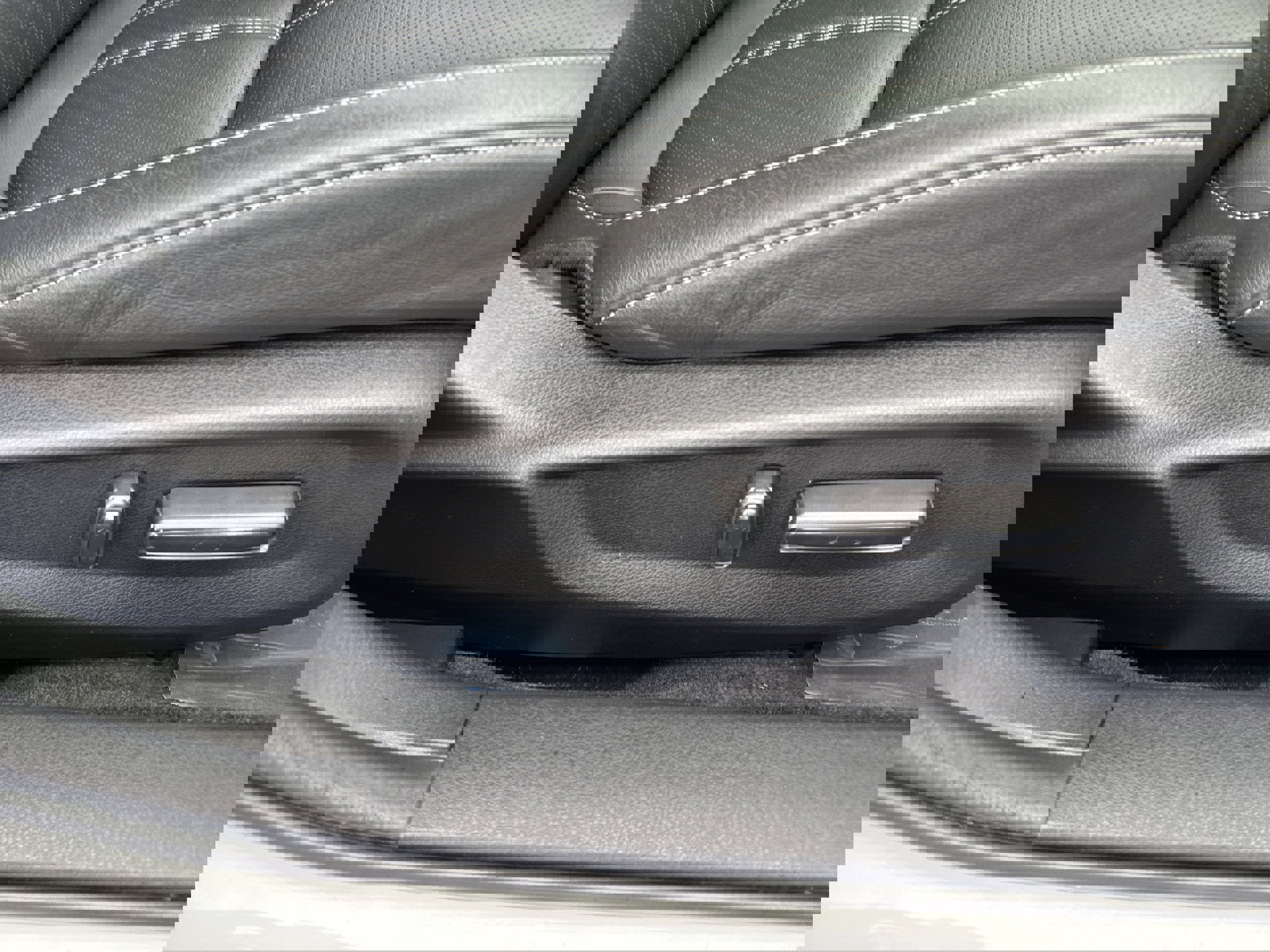 Used 2022 Honda Insight Touring image 14