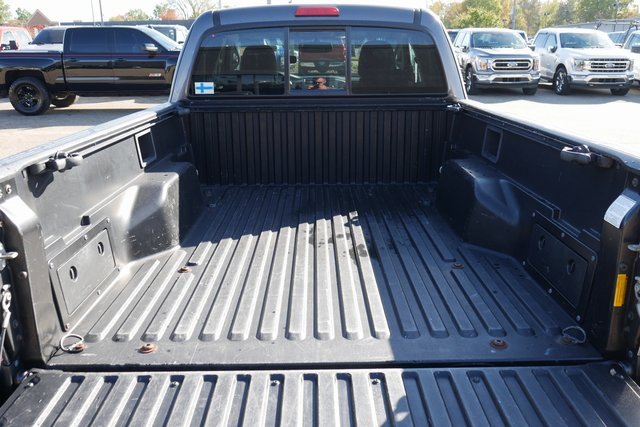 Used 2012 Toyota Tacoma PreRunner image 9