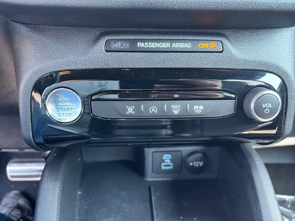 Used 2023 Ford Escape ST-Line w/ Tech Pack #1 FWD image 20