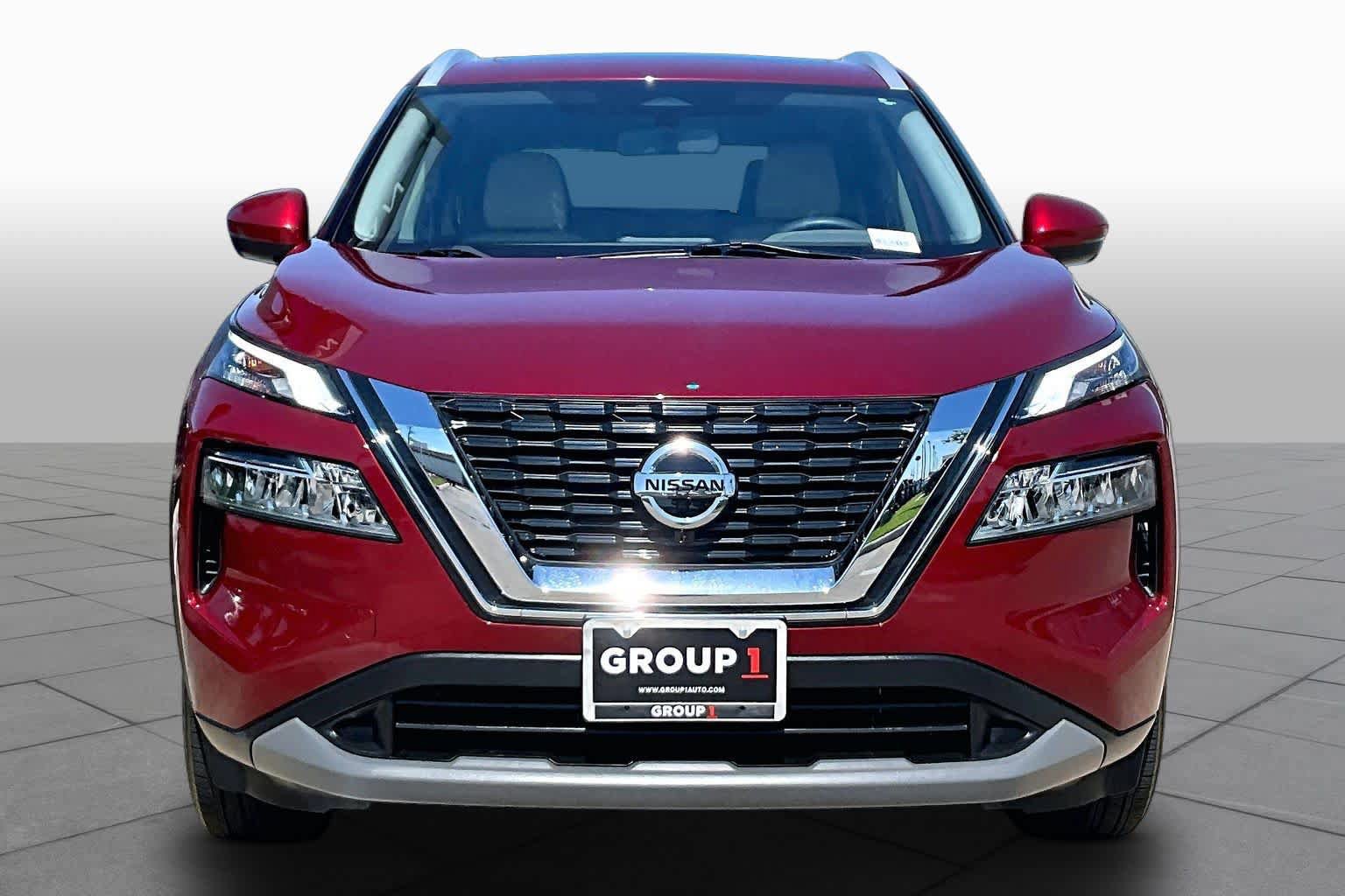 Certified 2021 Nissan Rogue SV w/ Premium Package FWD image 4