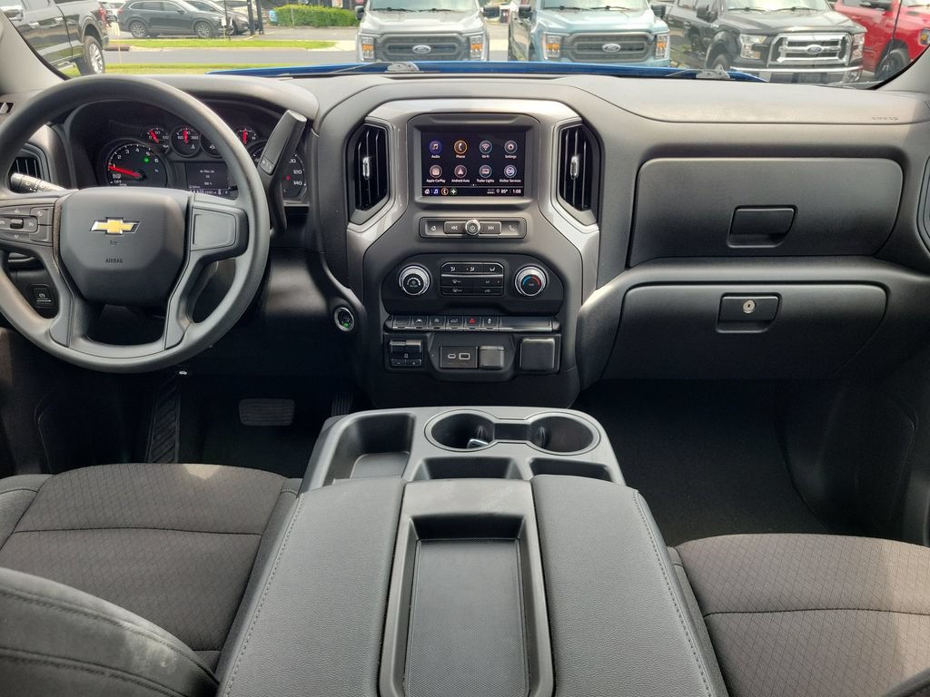 Used 2025 Chevrolet Silverado 1500 Custom w/ Turbomax Blackout Package AWD/4WD image 11
