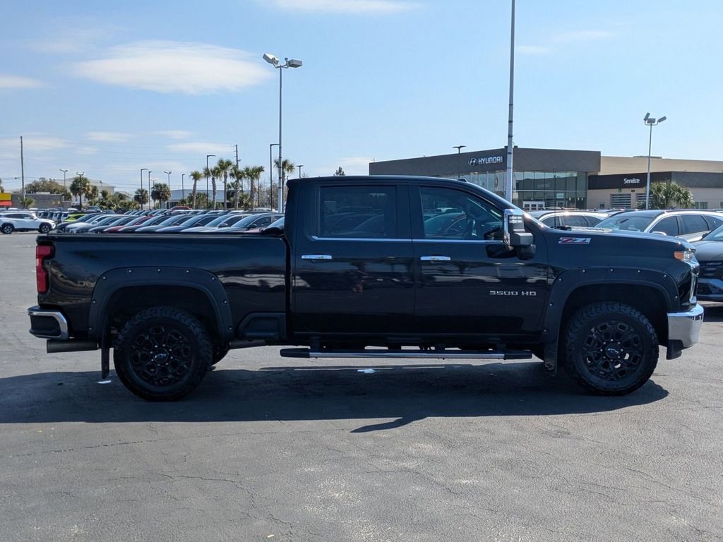 Used 2020 Chevrolet Silverado 3500 LTZ w/ LTZ Premium Package image 4