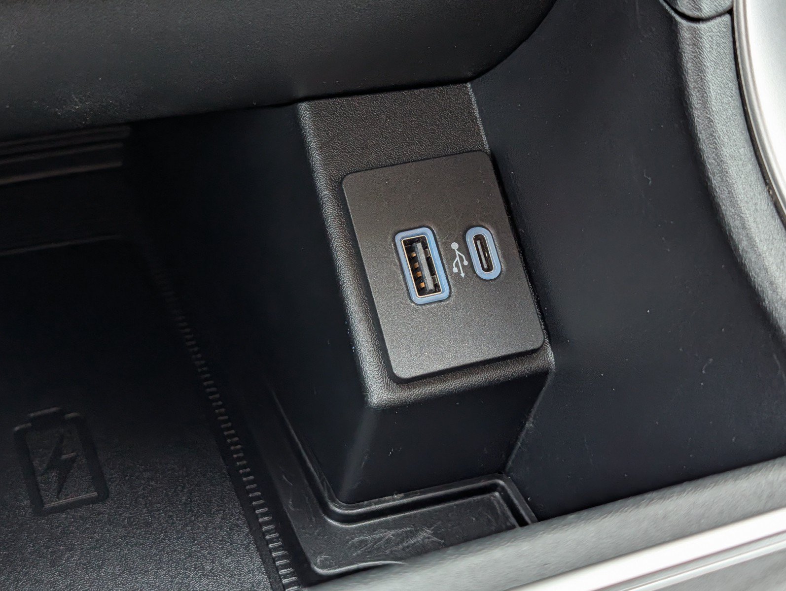 Used 2024 Ford Edge SEL w/ Convenience Package AWD/4WD image 27