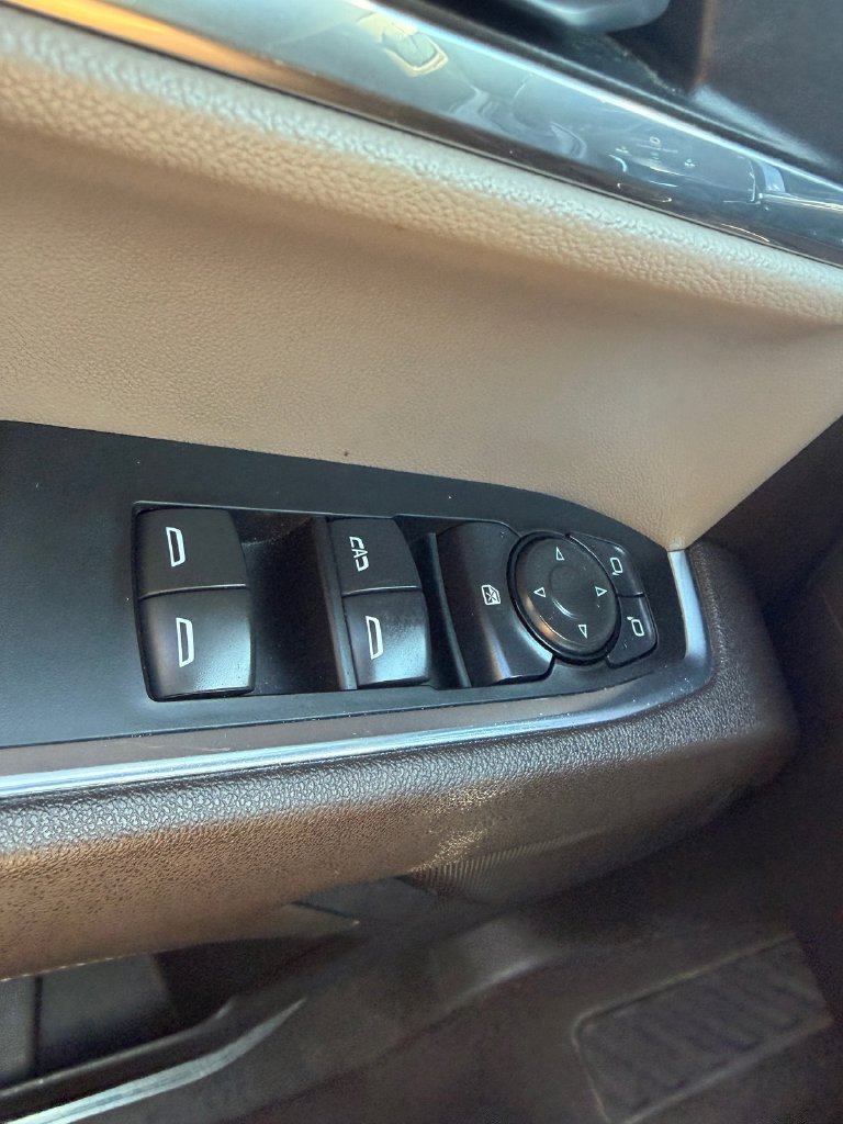 Used 2025 Chevrolet Silverado 1500 LT RWD image 32