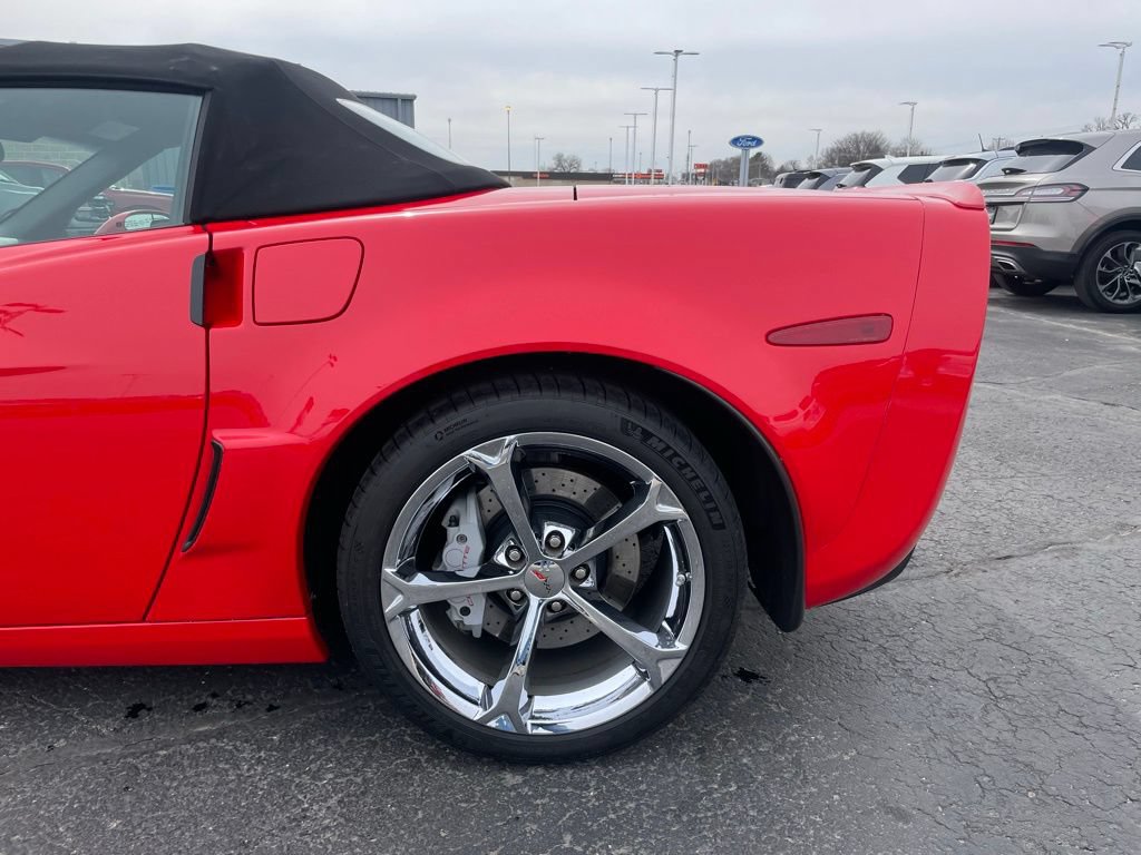 Used 2010 Chevrolet Corvette Grand Sport w/ Preferred Equipment Group RWD image 31