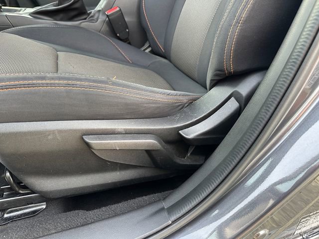 Used 2020 Subaru Crosstrek 2.0i Premium image 5