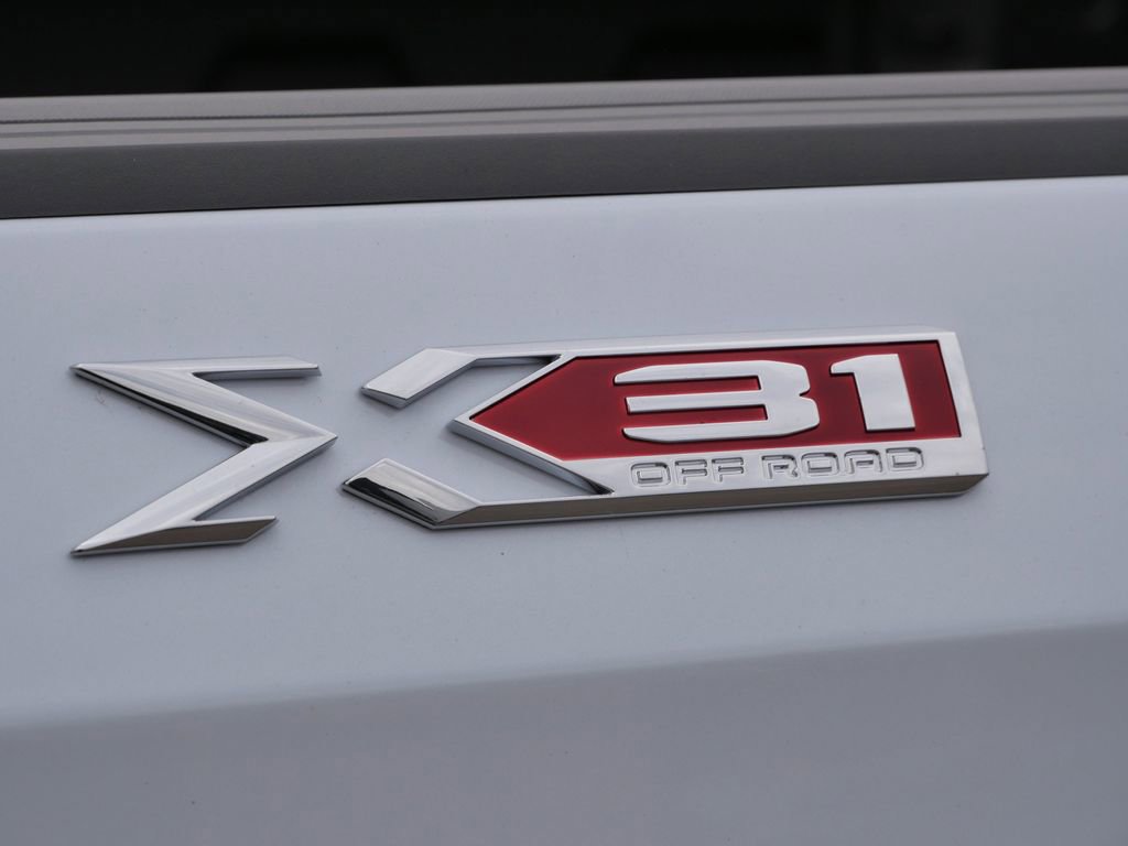 New 2026 GMC Sierra 1500 SLT w/ SLT Premium Plus Package image 21